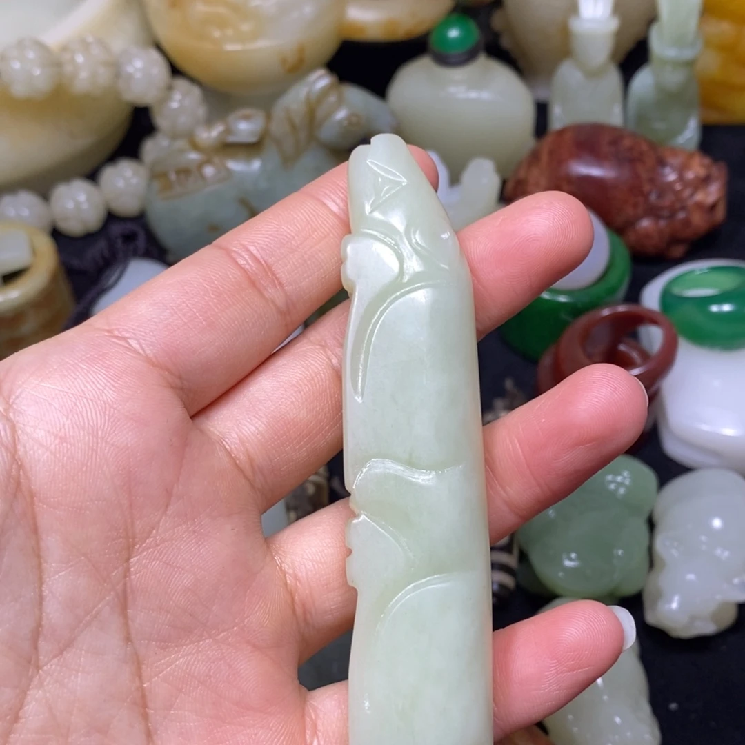 蛇纹石玉合金颈饰