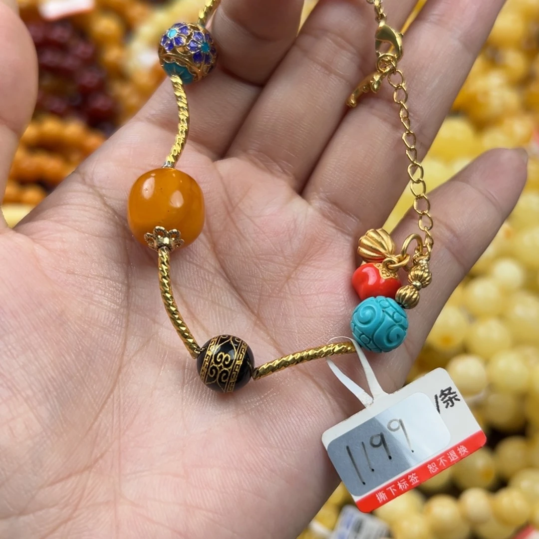 琥珀未镶嵌珠宝奇石