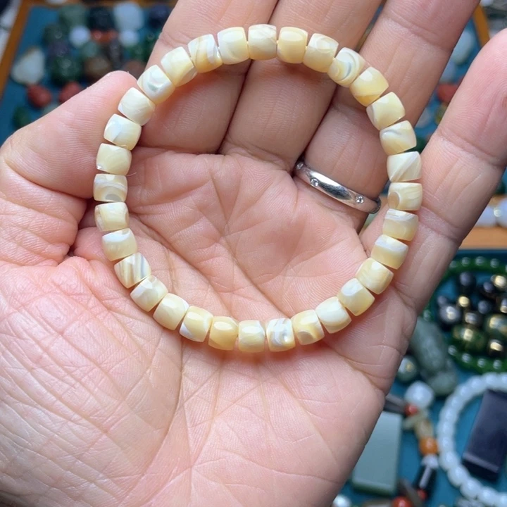 和田玉颈饰未镶嵌吴