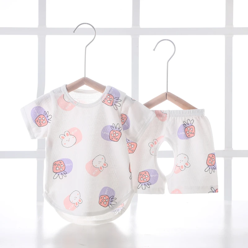 婴儿纯棉开档套装夏季薄款男女宝宝分体短袖短裤新生婴儿夏天睡衣