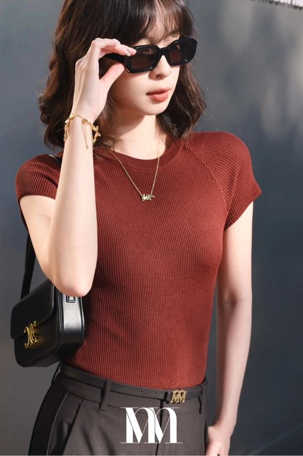 原价1380修身针织