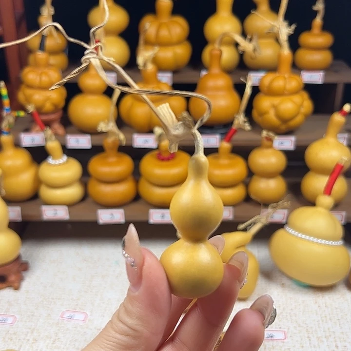 喆***ᴿ天然文玩葫芦摆件
