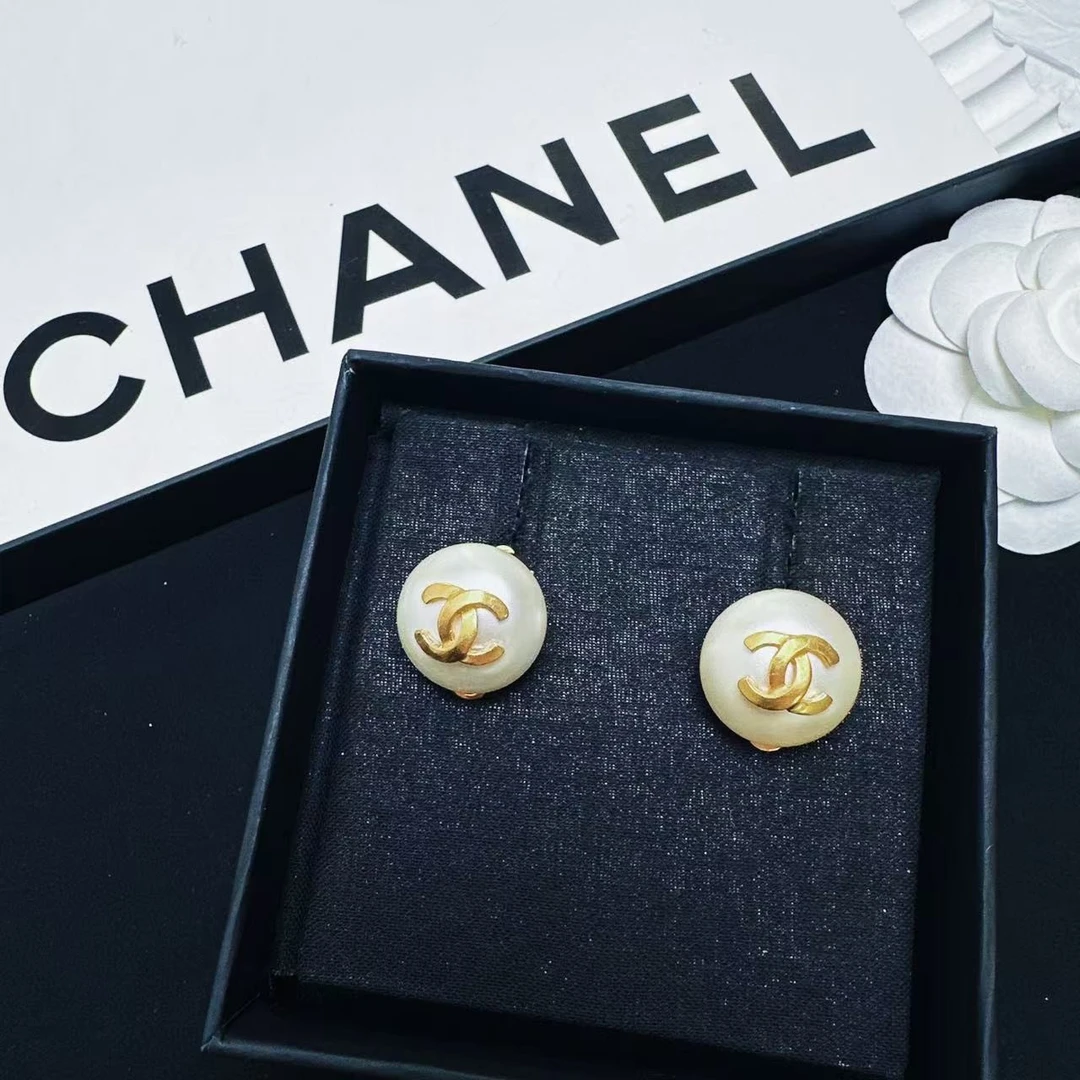 95新 Chanel/香奈儿 柚礼中古/香奈儿珍珠胖丁耳夹LZ502054