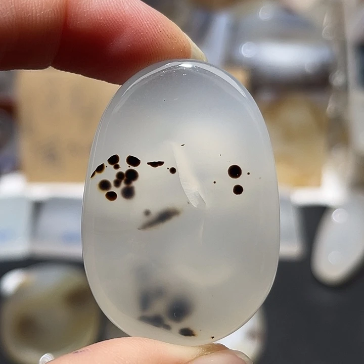 未镶嵌颈饰玛瑙/玉髓