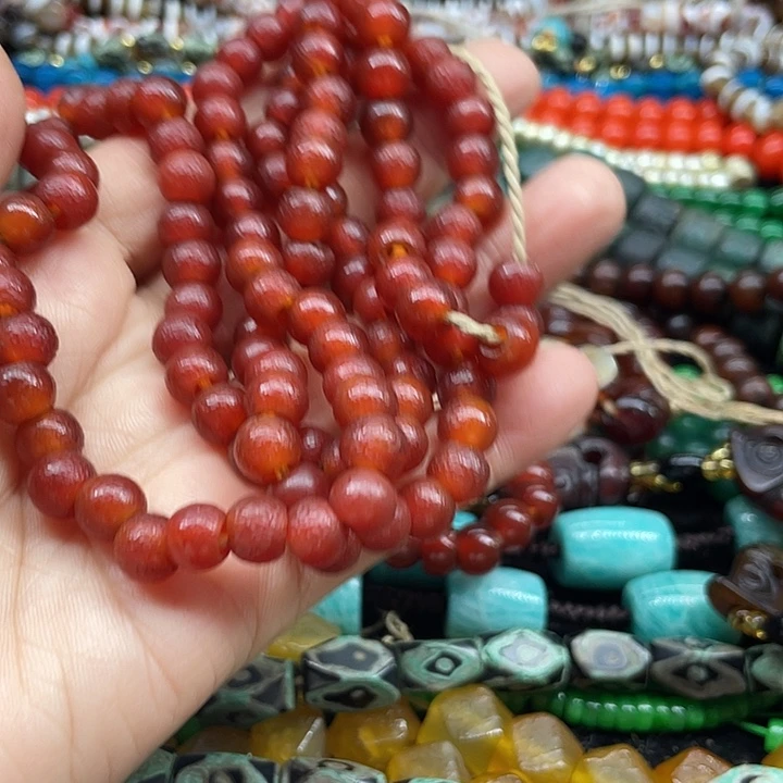 暗***袖玛瑙/玉髓未镶嵌颈饰