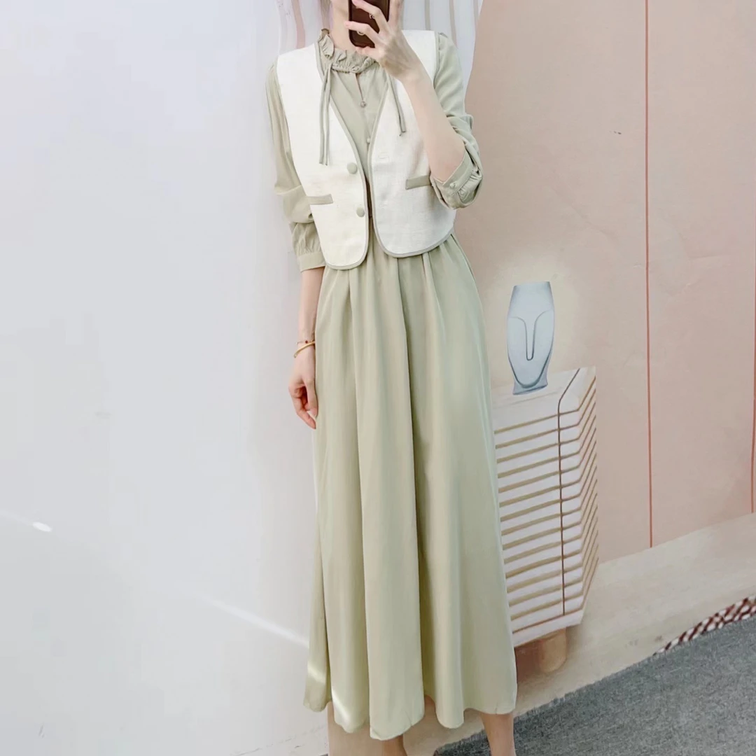 412清精细纺马甲+长袖连衣裙两件套裙 2412马甲套裙E4