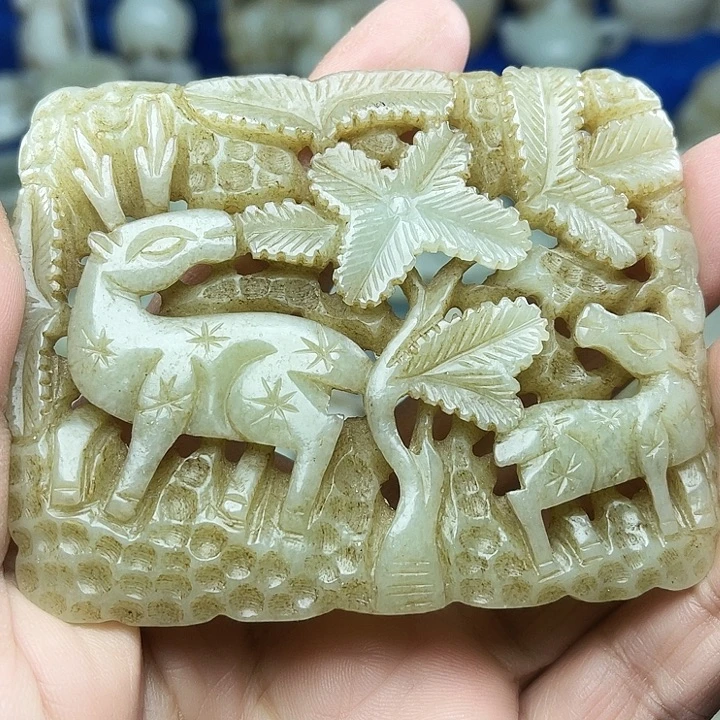 和田玉（青白玉）未镶嵌颈饰