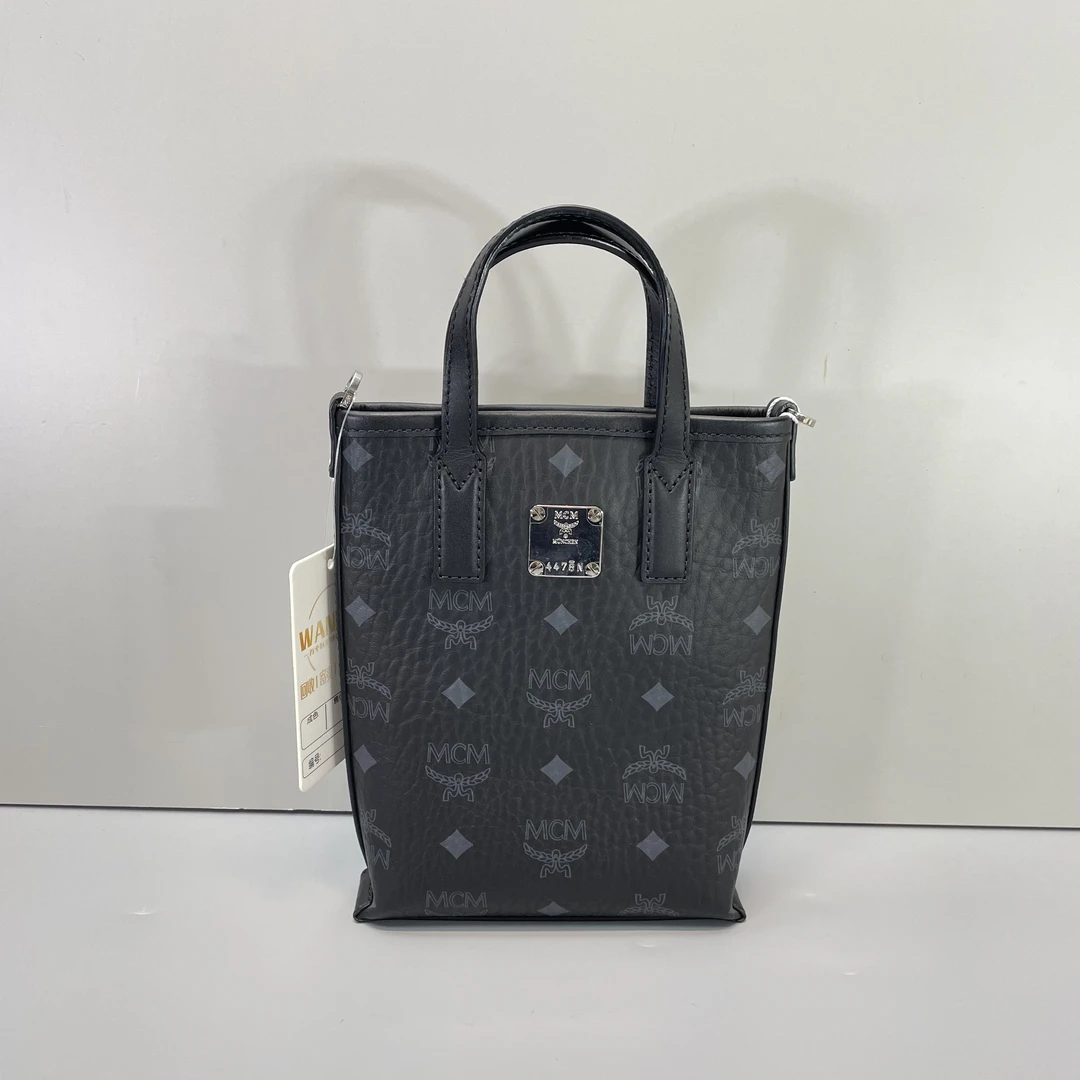 95新 MCM 媚姐/mcm黑色迷你薯条包15x20x4cmSG021505