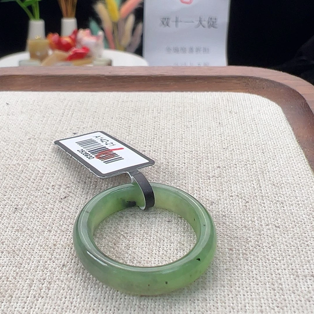 和田玉（糖玉）未镶嵌戒指K8乌兰海圆条18.4 不退换