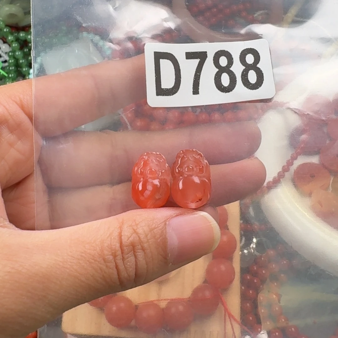 南红玛瑙未镶嵌珠宝奇石1