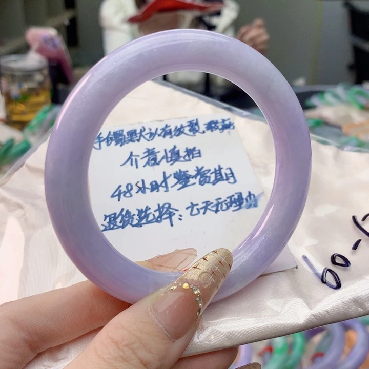 翡翠未镶嵌手镯翡翠手镯