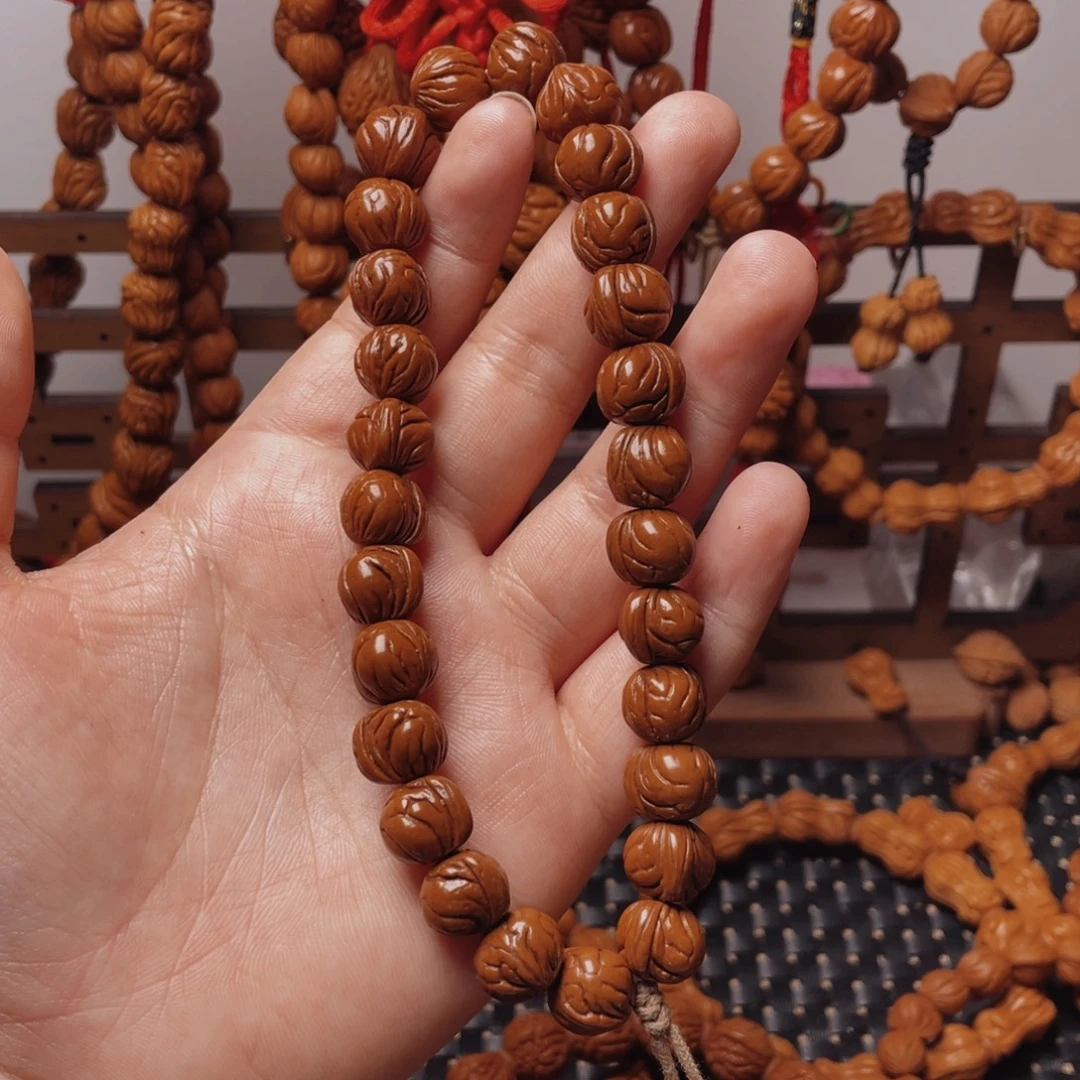 木质类龙纹桃枭手串