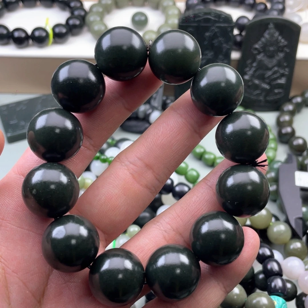 和田玉手串未镶嵌