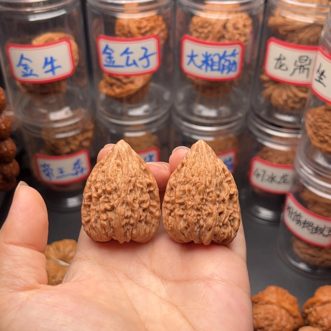 把件文玩核桃32玲珑塔尖