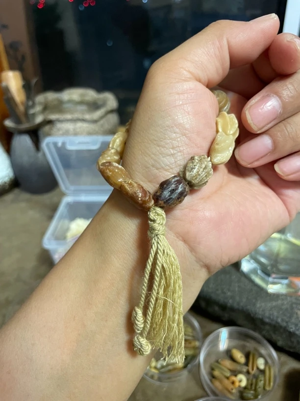 原创设计龙脊骨手串饰品古朴流苏复古文玩手链