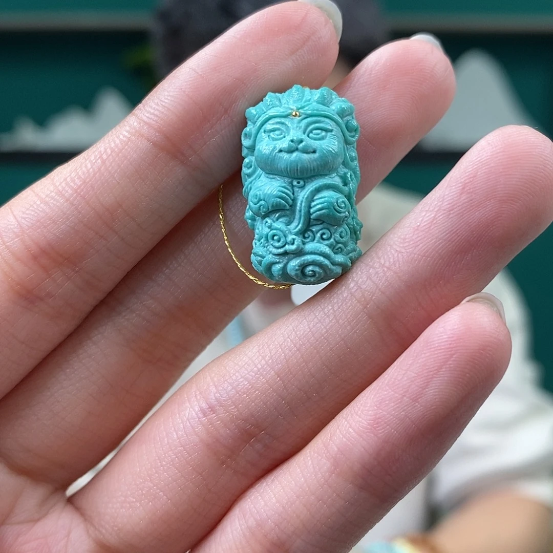 绿松石未镶嵌珠宝奇石