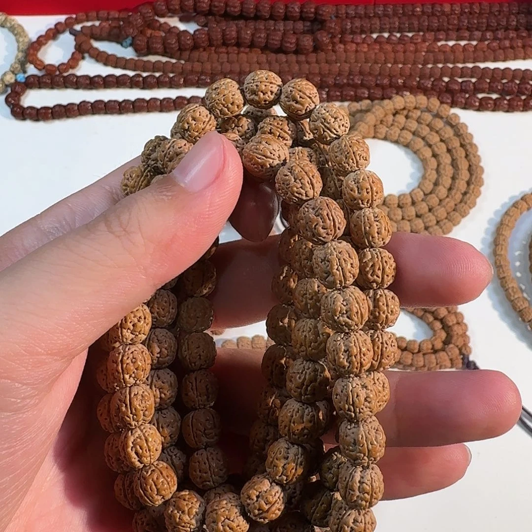 ****母金刚菩提吊坠潜水艇