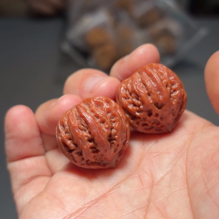 文玩核桃吊坠西瓜66987