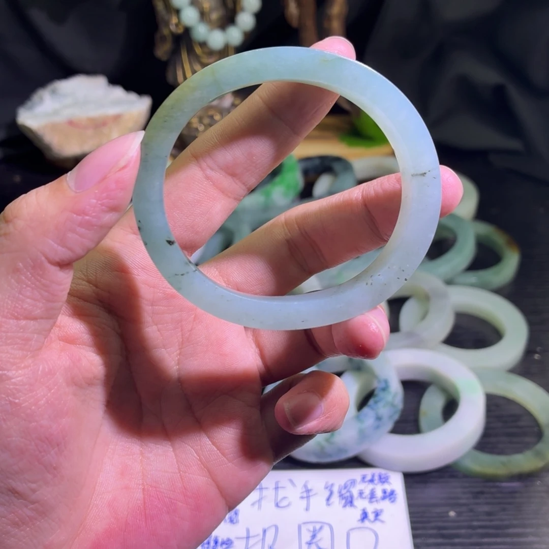 定制翡翠未镶嵌天然翡翠A货毛胚手镯定制