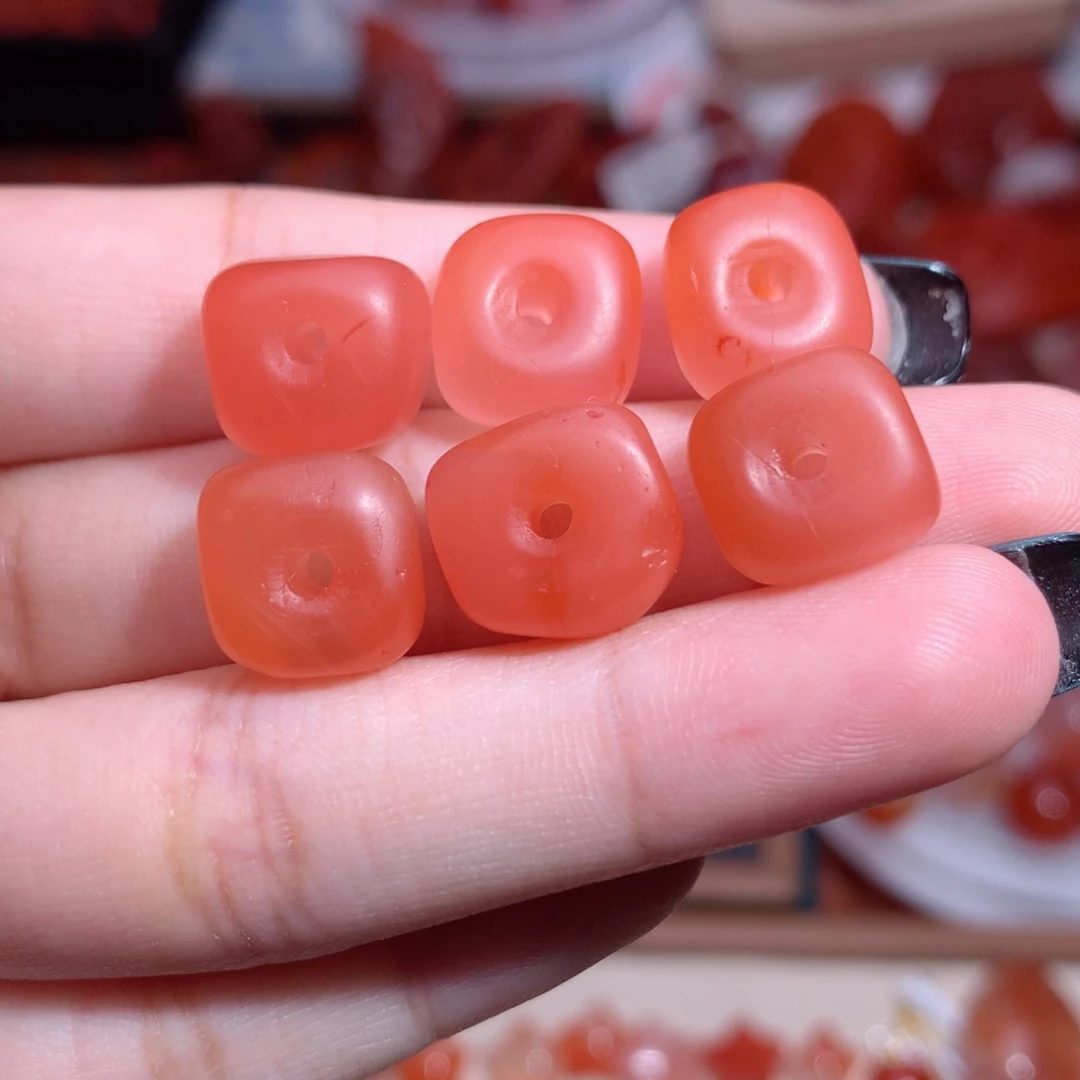 南红玛瑙未镶嵌南红藏扣