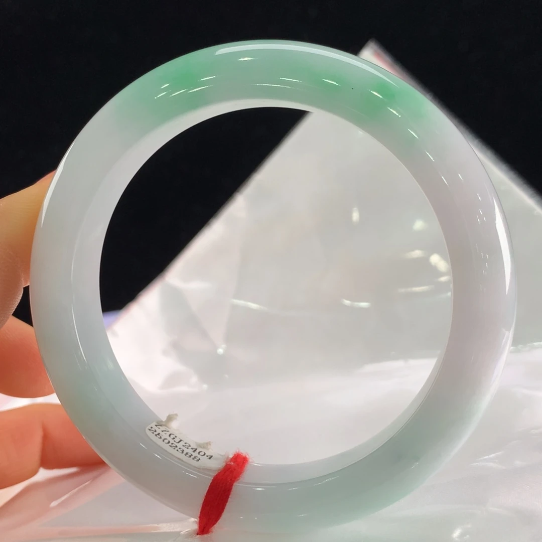 翡翠手镯未镶嵌111-2388