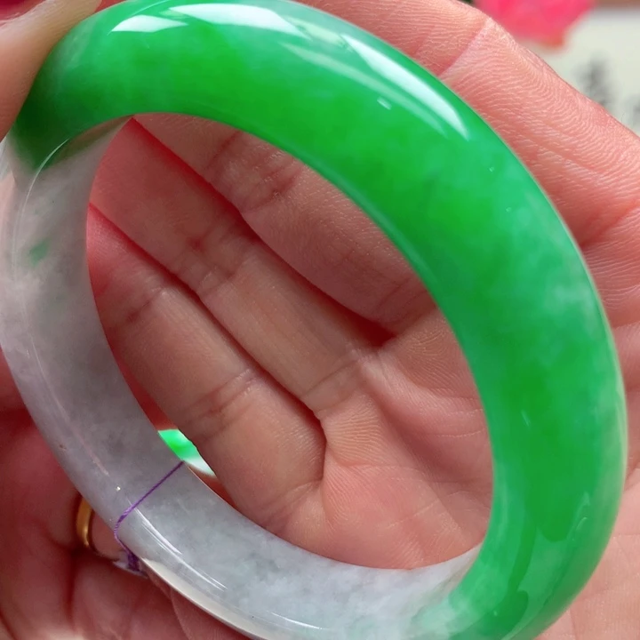 翡翠未镶嵌手镯天然翡翠手镯