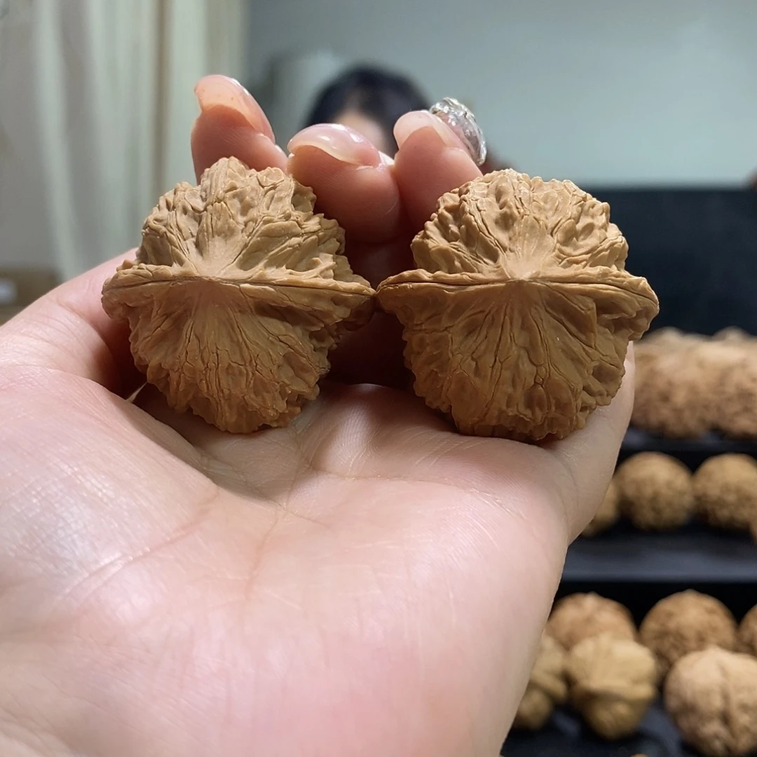 把件文玩核桃38朱雀有白尖