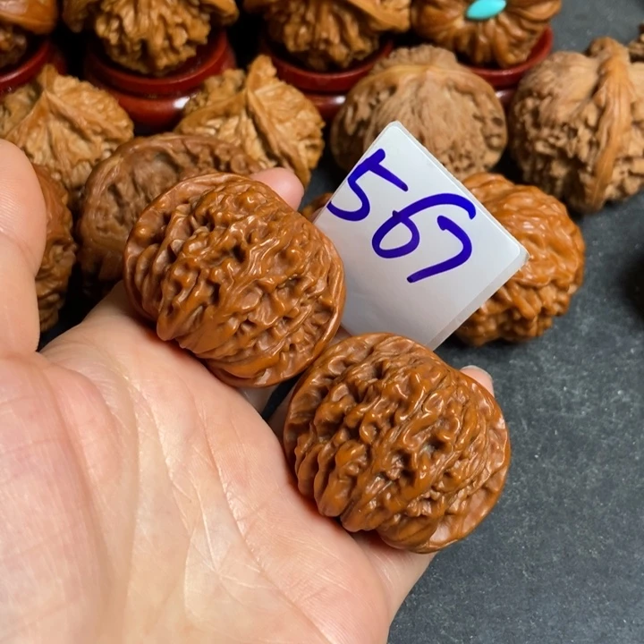 文玩核桃把件39楼下567