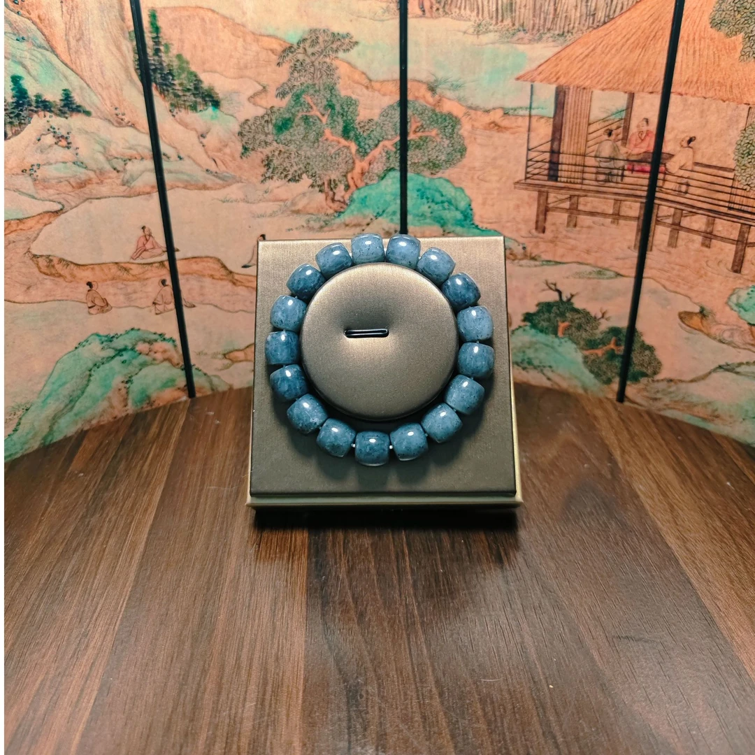 E和田玉点墨青花桶珠手串（卡12）0647