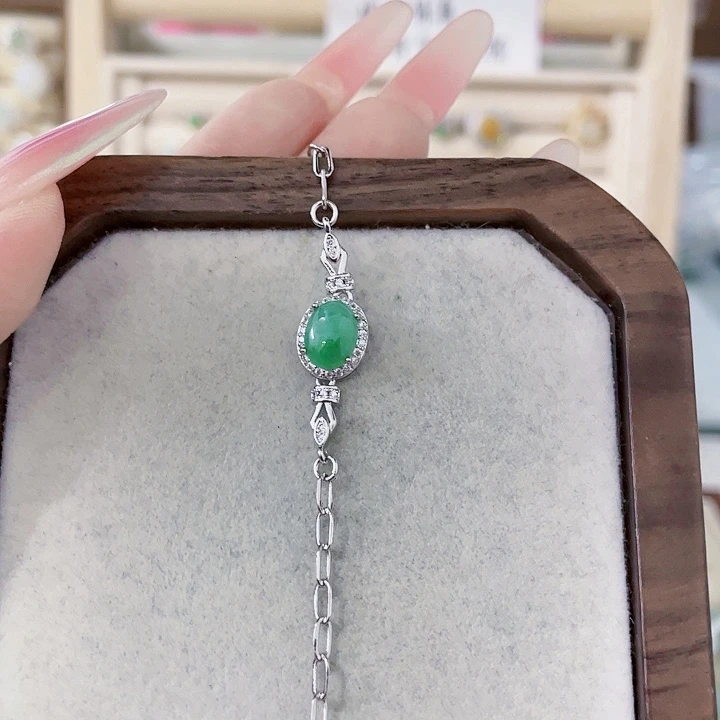 翡翠未镶嵌颈饰天然翡翠Ａ货