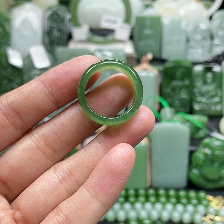 【闪购商品】和田玉挂件未镶嵌咕****噜