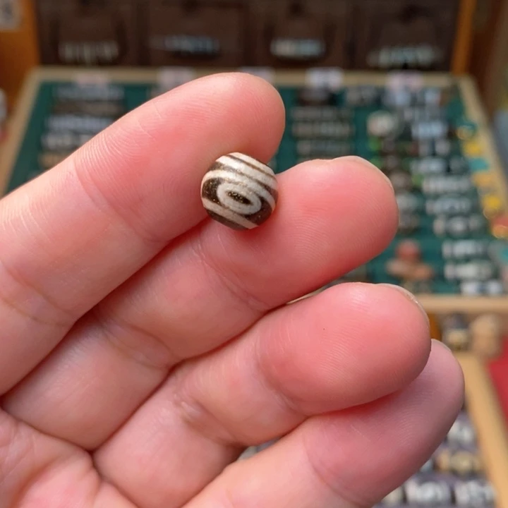 未镶嵌玛瑙/玉髓珠宝半成品