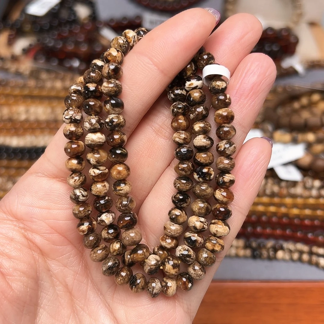 琥珀未镶嵌裸石抚顺琥珀六20102