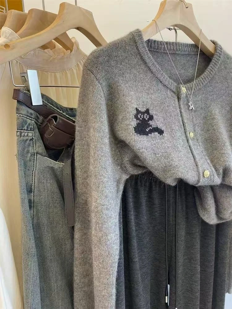 【提花猫咪开衫】金扣时尚宽松提花秋冬新款针织开衫女毛衣