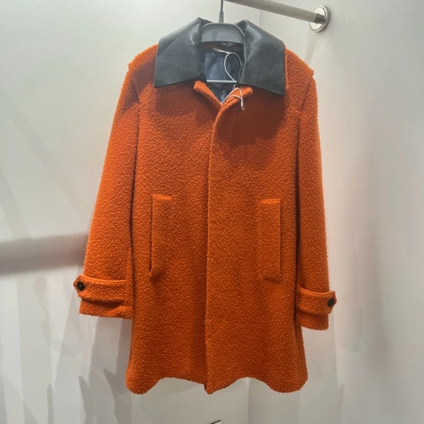 99新 Valentino/华伦天奴 3176 质感十足大衣 羊毛 44码