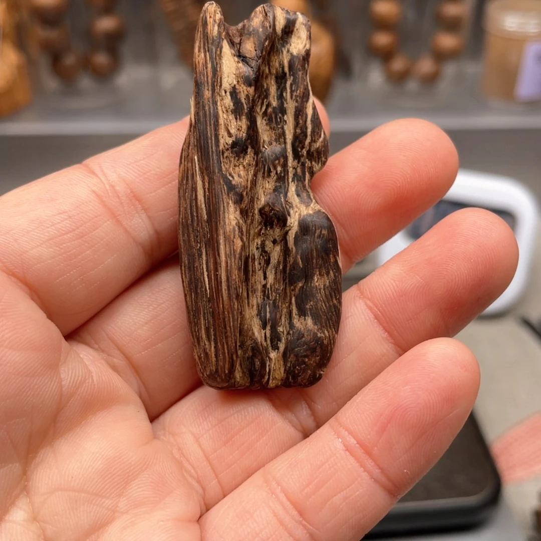 【闪购商品】沉香沉香碎屑冰**梦香港老料沉水