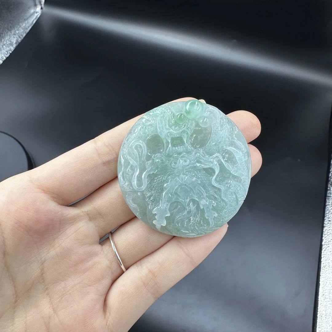 天然缅甸A货吊坠