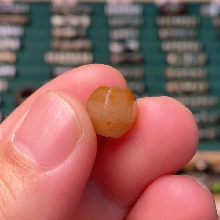 未镶嵌玛瑙/玉髓珠宝半成品