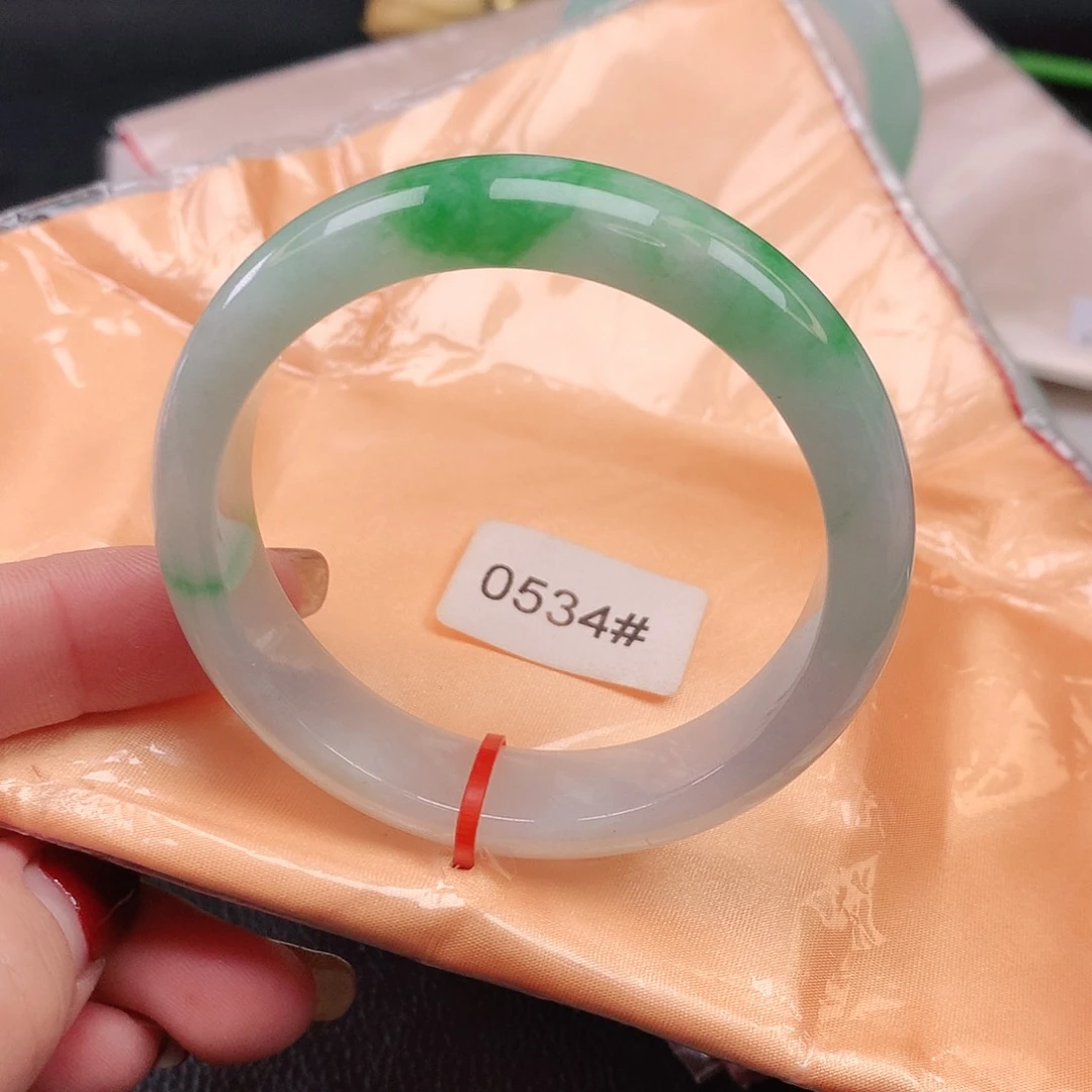 翡翠手镯未镶嵌正圈880534