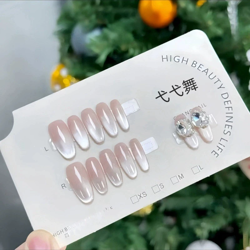 【追光猫眼】MengMeng纯手工穿戴甲光疗白开水美甲12片装