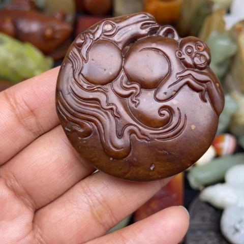 蛇纹石玉未镶嵌颈饰50