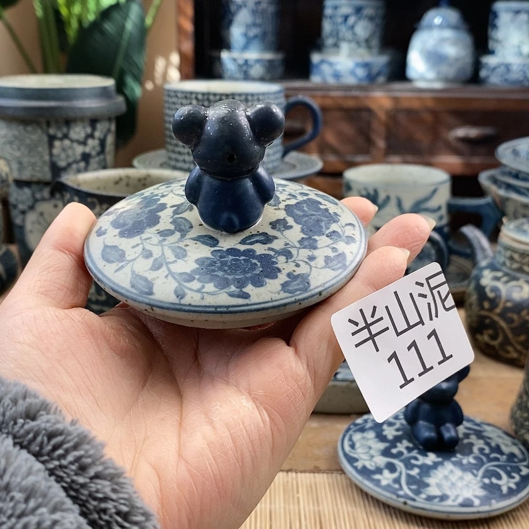 手工手绘青花陶瓷