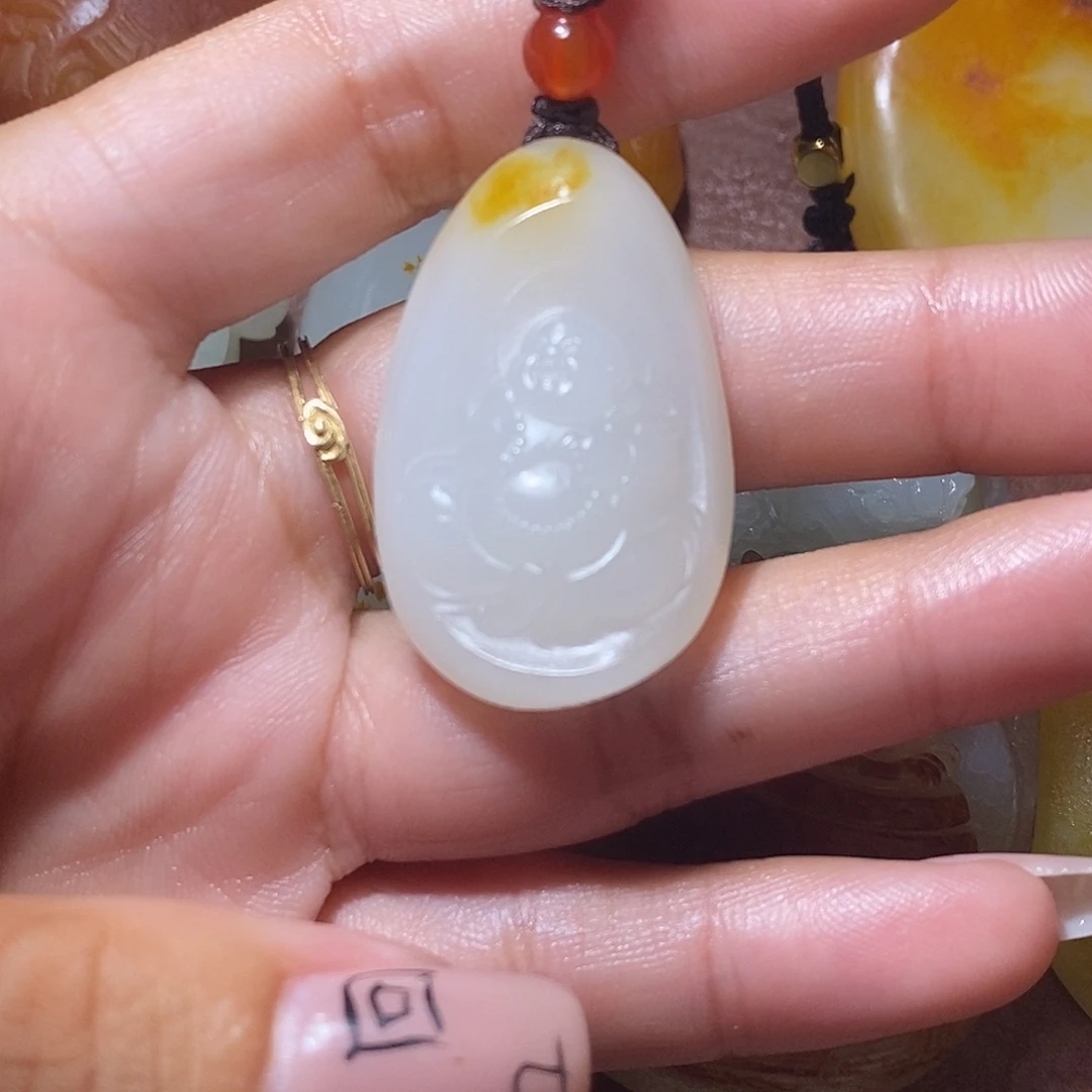 爱***华和田玉未镶嵌挂件