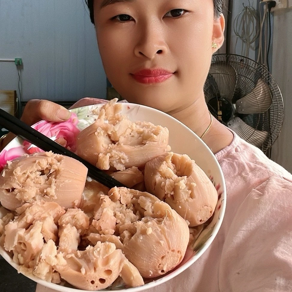 《西胪莲藕妹》 正宗西胪咸水莲藕粉香糯好好吃 广东省内顺丰包