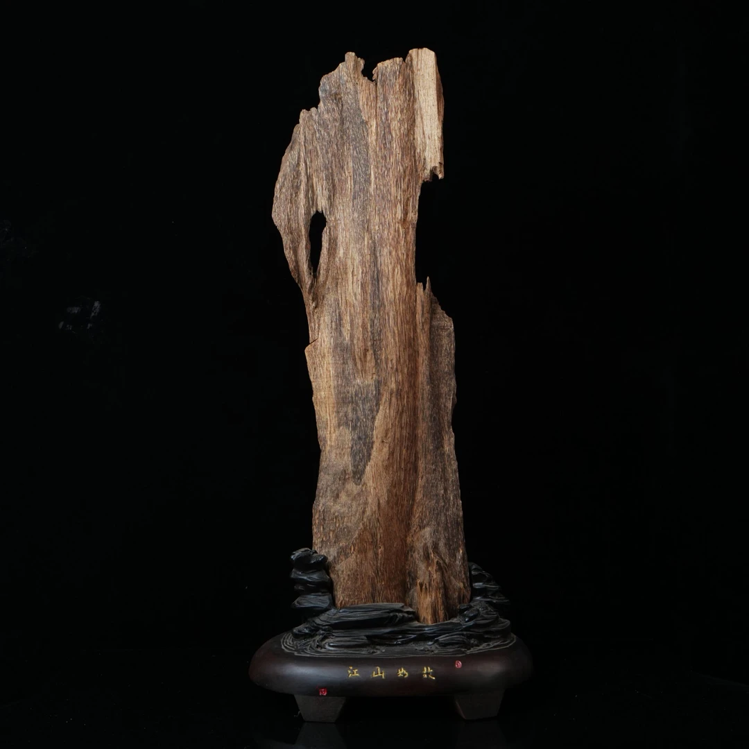 A1359 北加里曼丹高油脂摆件"14*5.1*53.5cm； 394.8g"