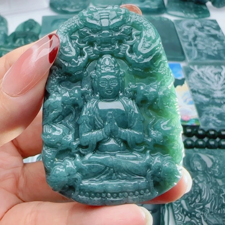 翡翠未镶嵌颈饰多样性发货天然A货翡翠