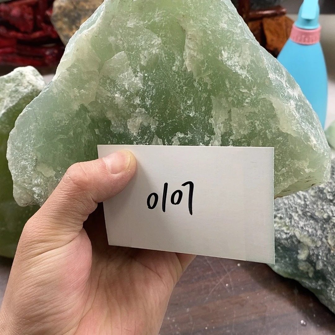 大***狼蛇纹石玉合金珠宝奇石