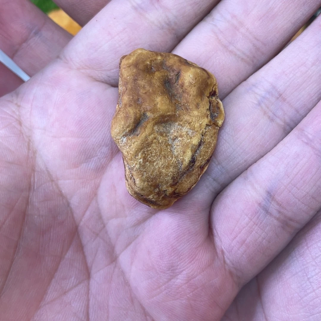 嘟****定制琥珀天然琥珀