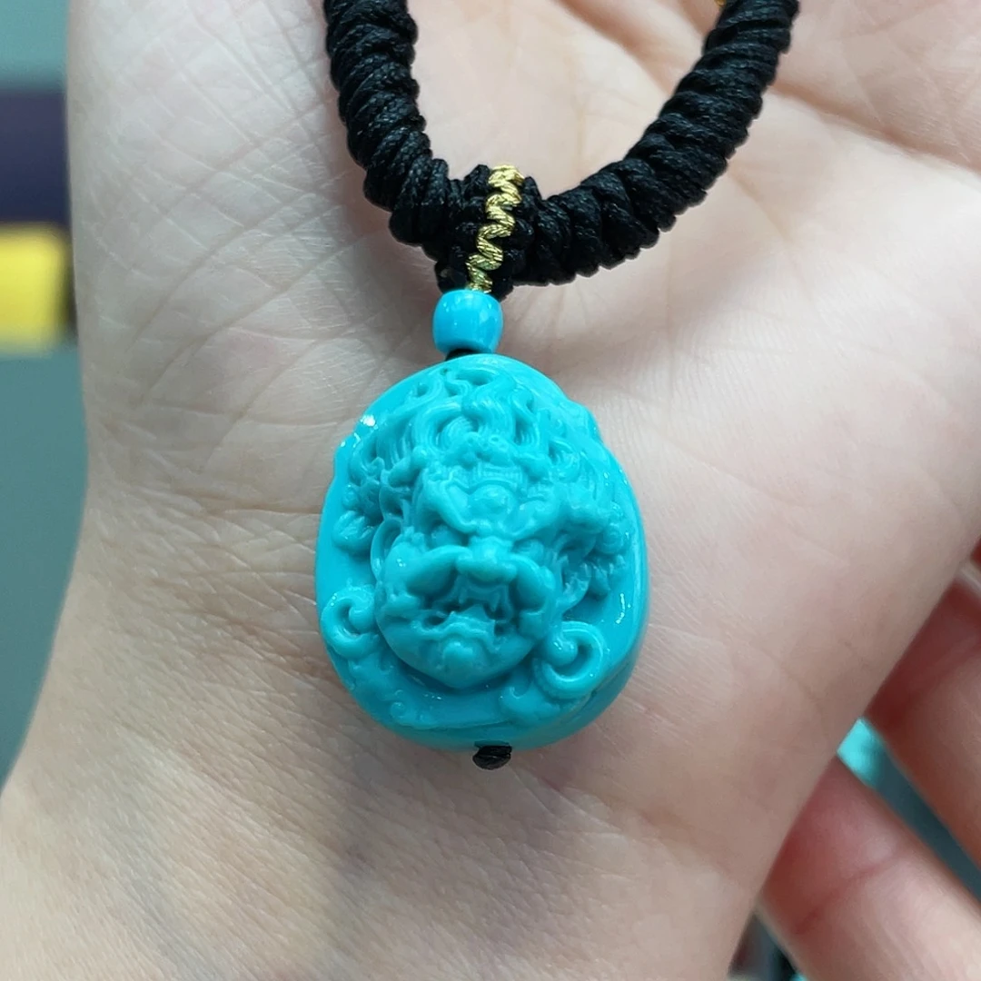 绿松石颈饰未镶嵌