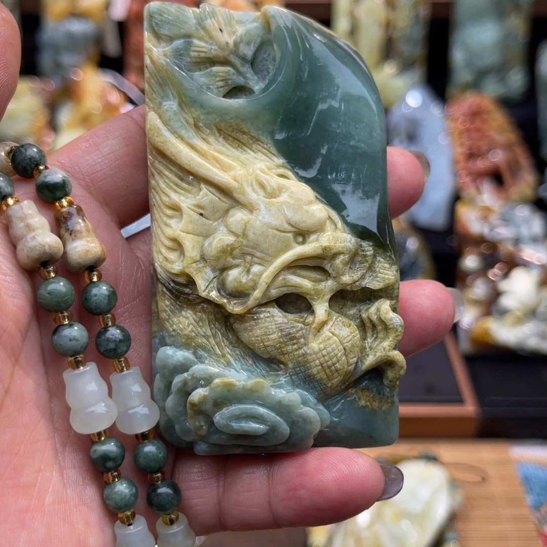 蛇纹石玉未镶嵌吊坠(赠链)